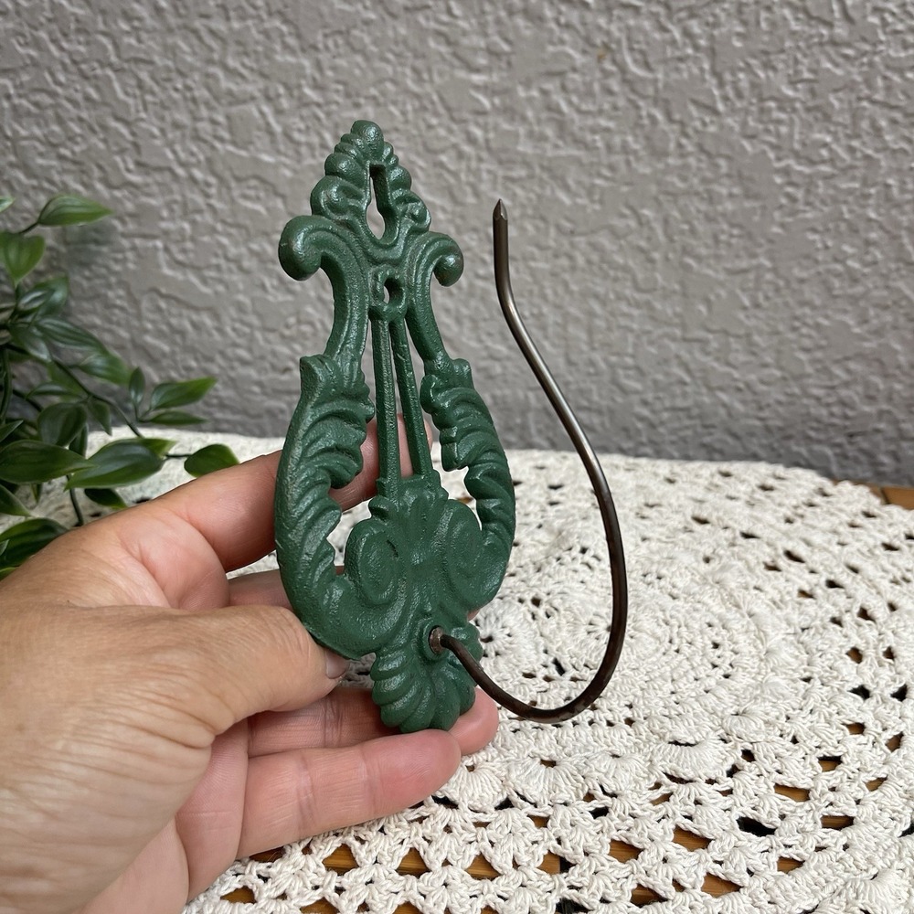 Vintage Cast Metal Ornate Wall Hanging Bill Receipt Holder Spike USA Office